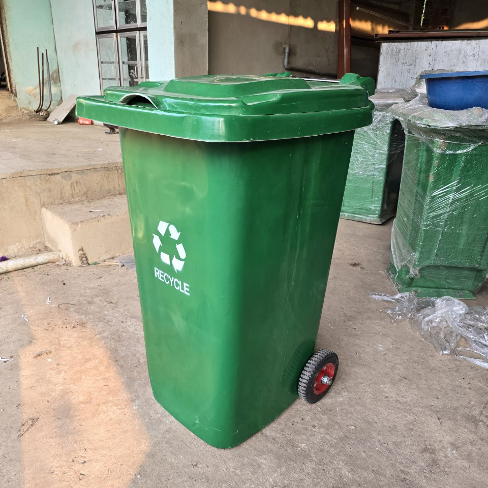 Thùng rác 240L